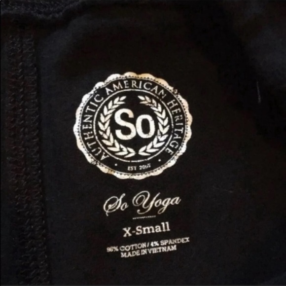 💕NWOT SO SIZE XS SHIMMER CHEVRON LEGGING - Picture 2 of 10